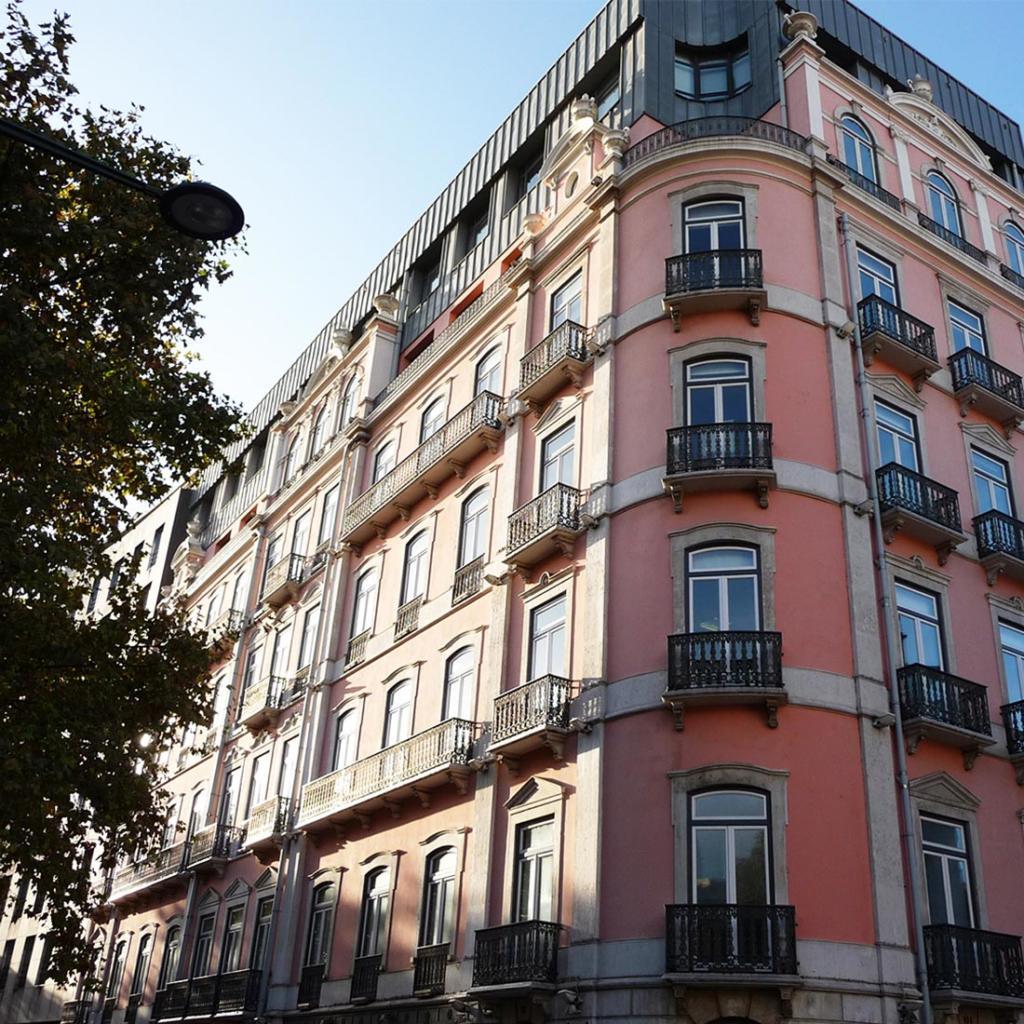 Cushman & Wakefield