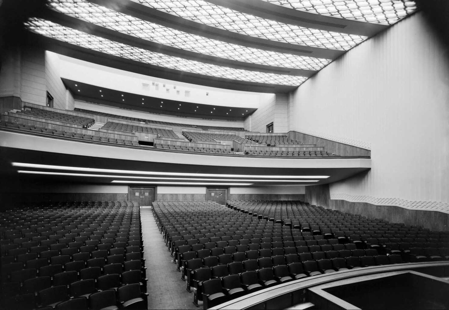 Cinema São Jorge – Há 73 anos a projetar o futuro